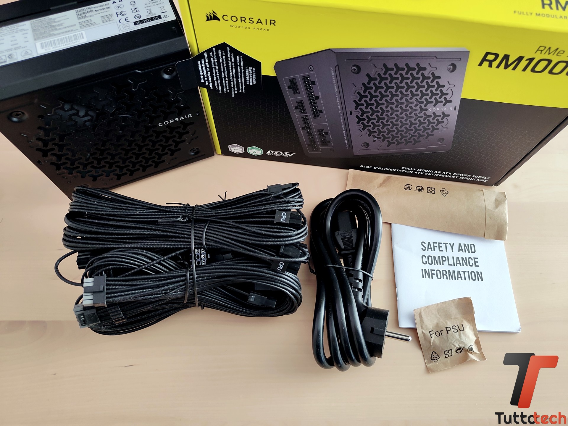 Corsair RM1000e 2