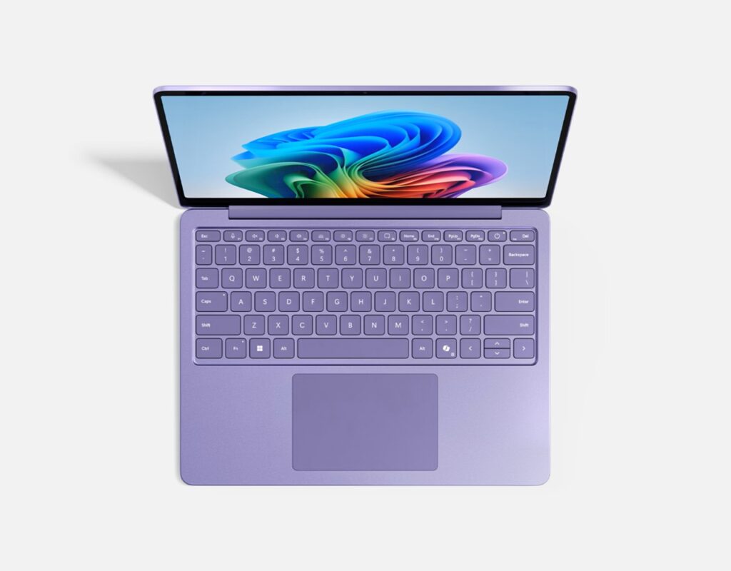 Microsoft ha annunciato i nuovi Surface Pro e Laptop, compatti, colorati e "pop" 26