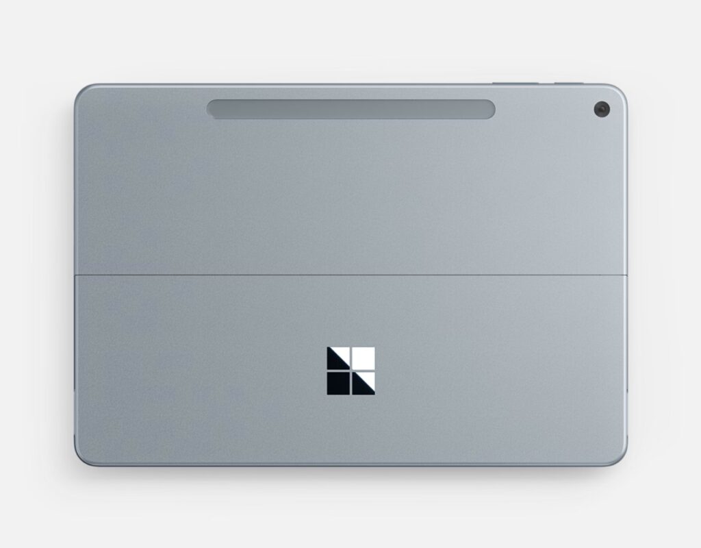 Microsoft ha annunciato i nuovi Surface Pro e Laptop, compatti, colorati e "pop" 6