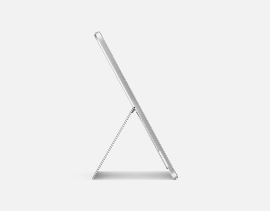 Microsoft ha annunciato i nuovi Surface Pro e Laptop, compatti, colorati e "pop" 11