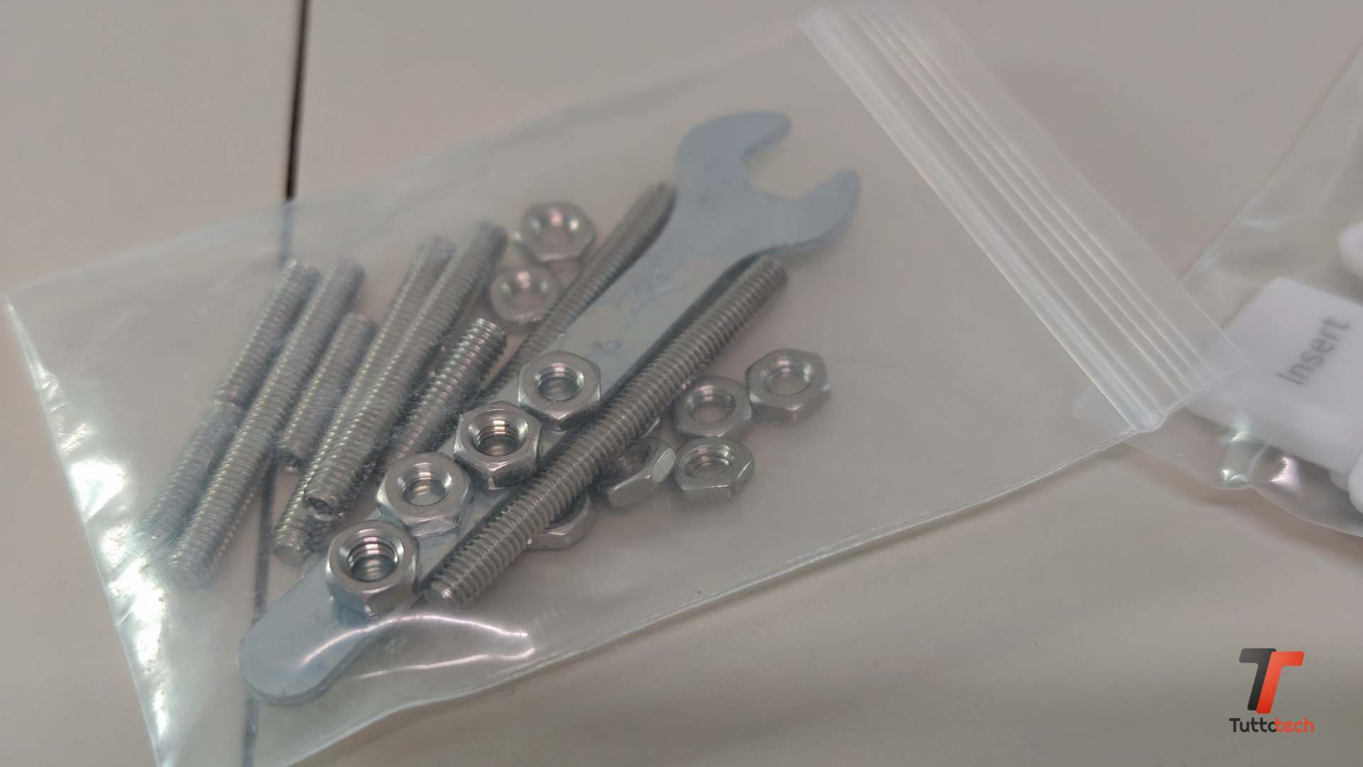 Recensione MoErgo Glove80, bella, ergonomica ma non fa per tutti 5