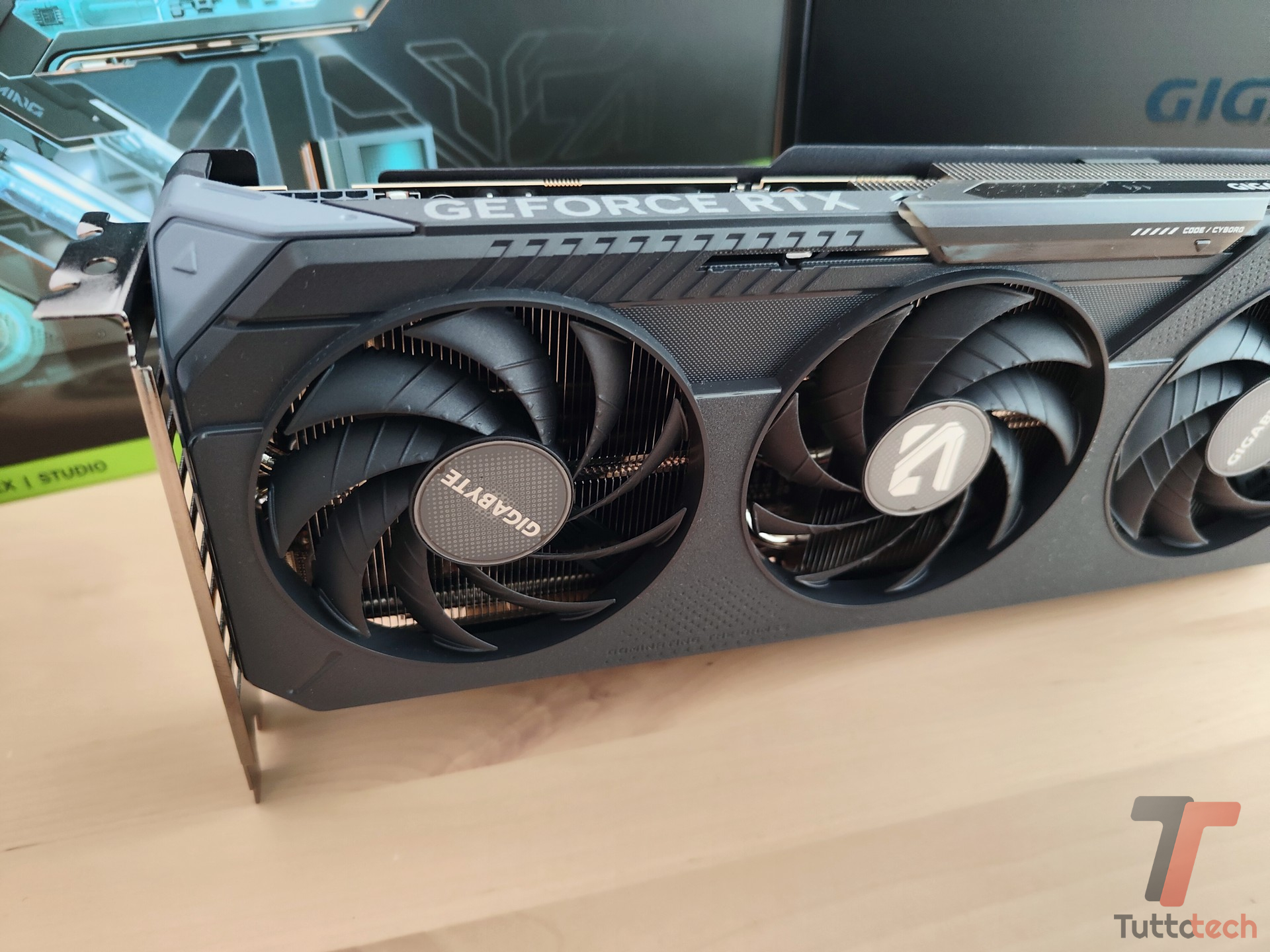 NVIDIA GeForce RTX 5060-tt-2