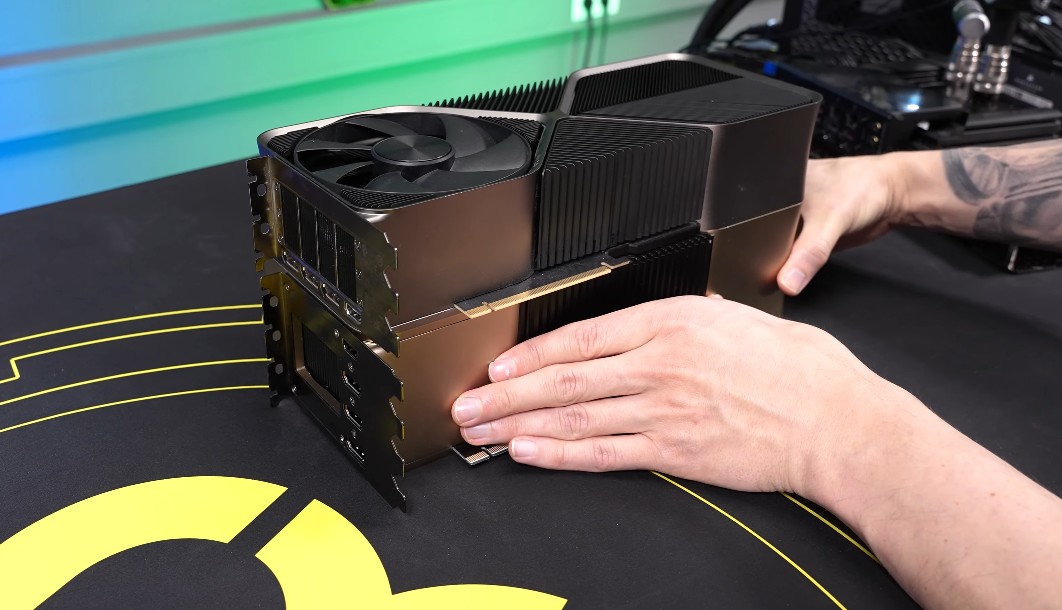 NVIDIA RTX Titan Ada 4