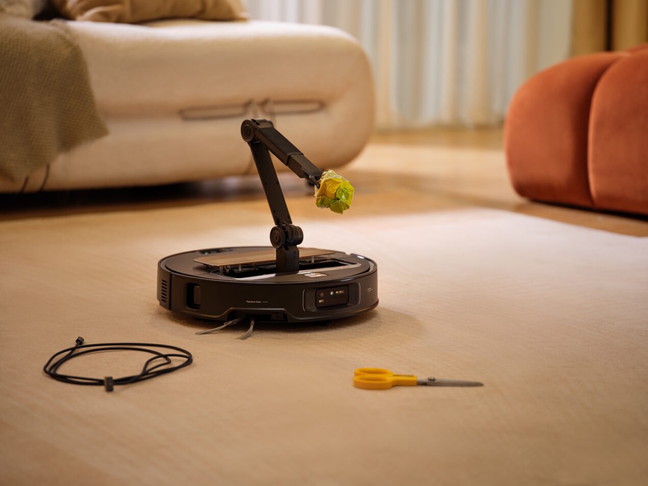 Scende sotto i 1000€ il robot per la pulizia con il braccio meccanico: -800€ sul listino