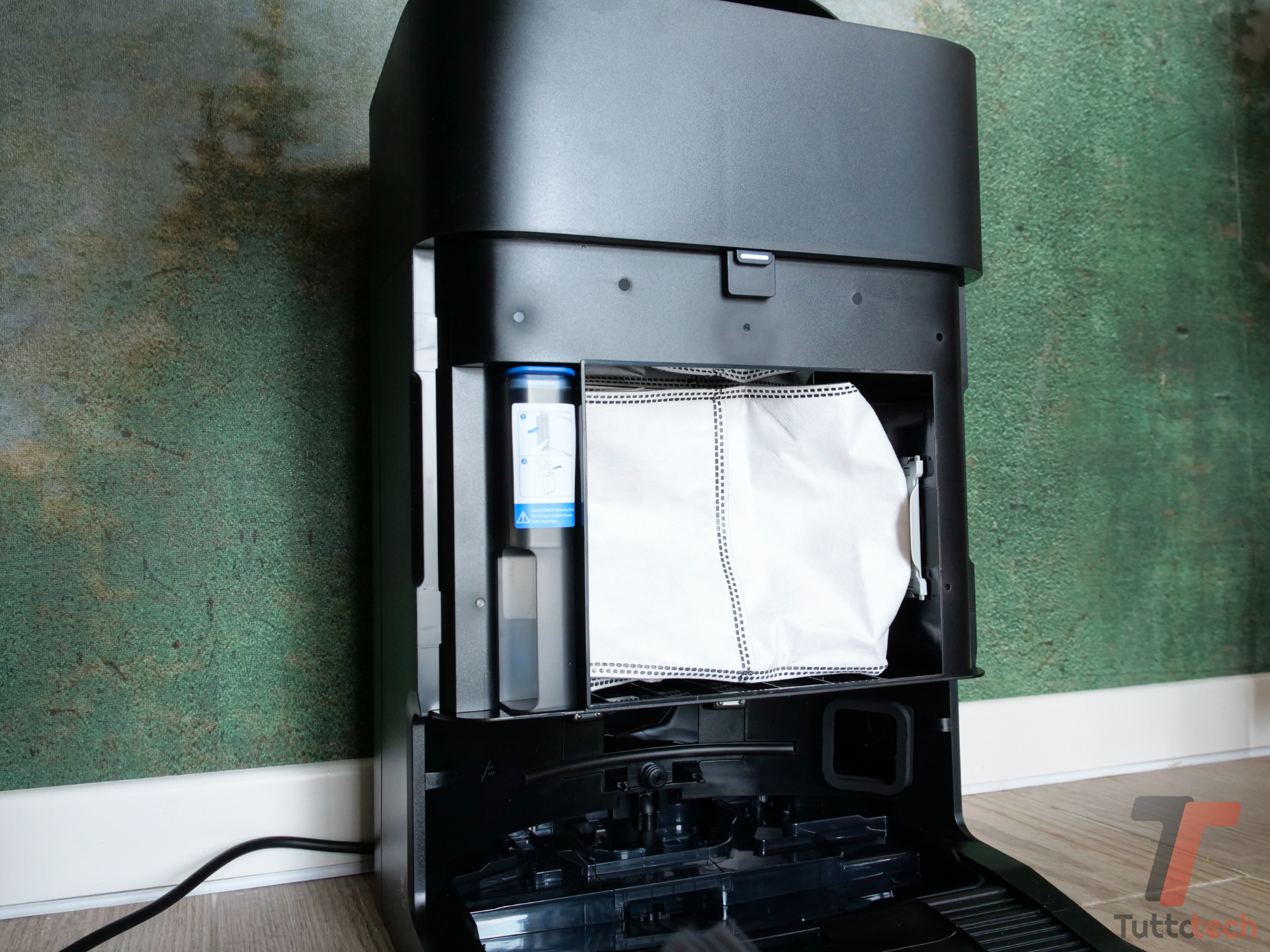 Recensione ECOVACS DEEBOT X9 Pro Omni: meno potente ma più efficace e con triplo sollevamento 17