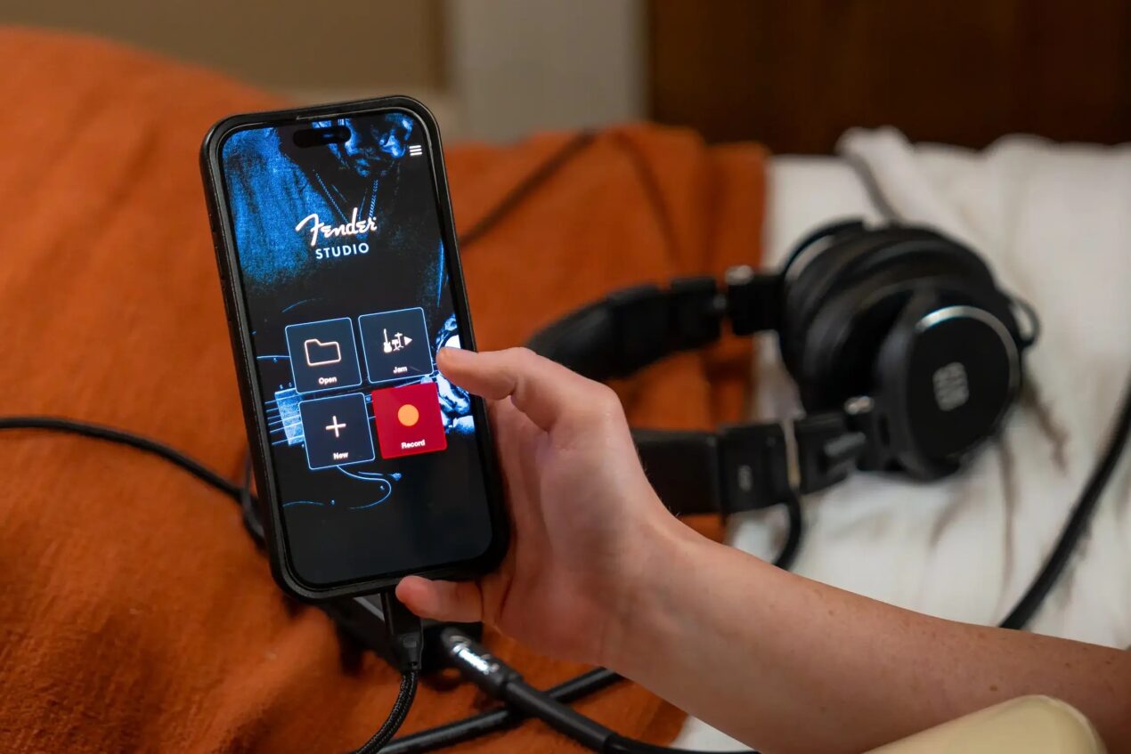 Fender Studio è l’app gratuita per registrare musica simulando pedali e amplificatori