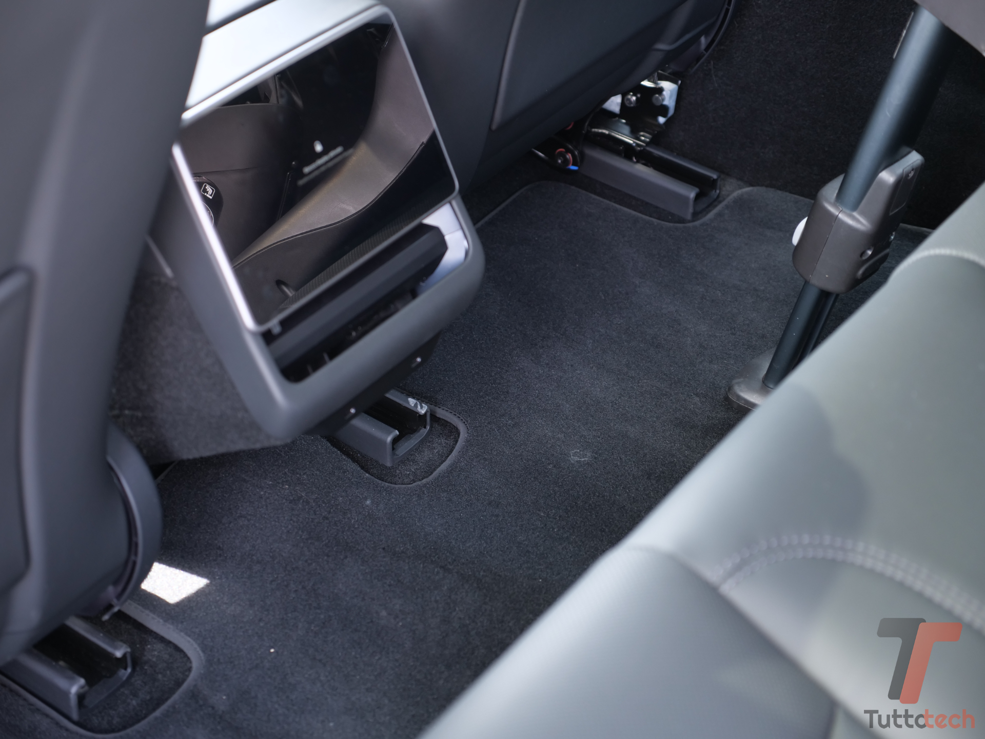 Una settimana con Tesla Model 3 RWD: imbattibile per qualità prezzo (soprattutto in Lombardia) 15