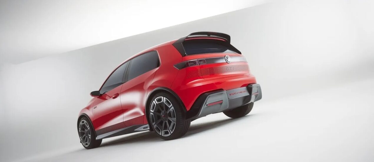 Il futuro della Golf GTI sarà elettrico e con prestazioni "mostruose", parola di Volkswagen