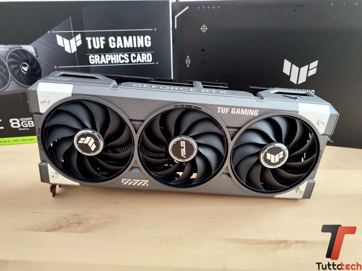 Recensione ASUS TUF Gaming GeForce RTX 5060 OC: scheda corazzata ideale per giocare a 1080P