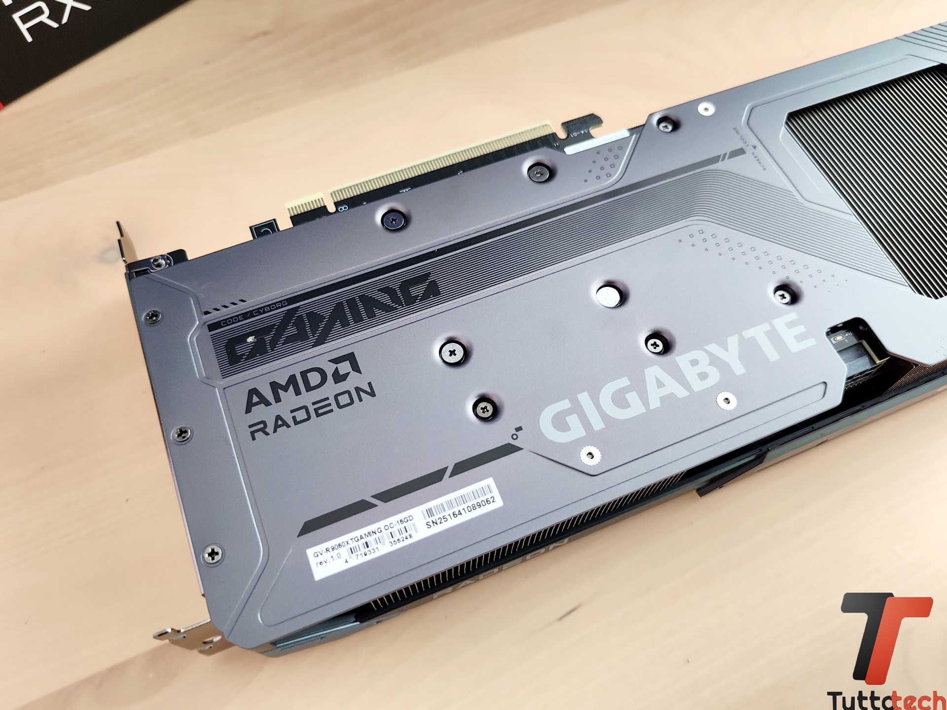 Gigabyte Radeon RX 9600 XT Gaming OC 16 GB 14