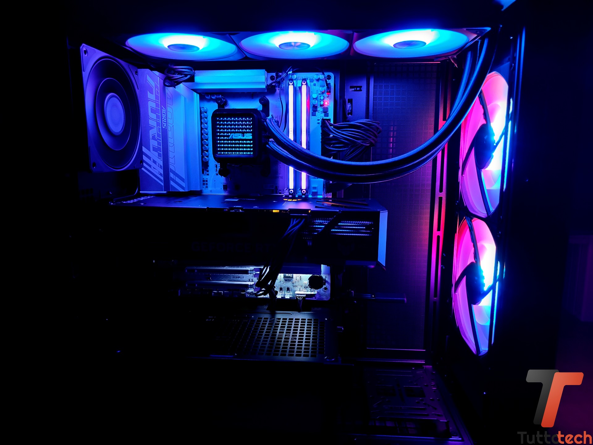MSI MPG VELOX 300R AIRFLOW PZ 5