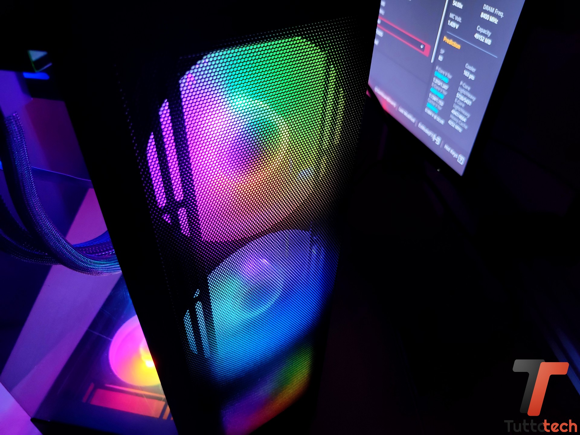 NZXT H9 Flow RGB 29