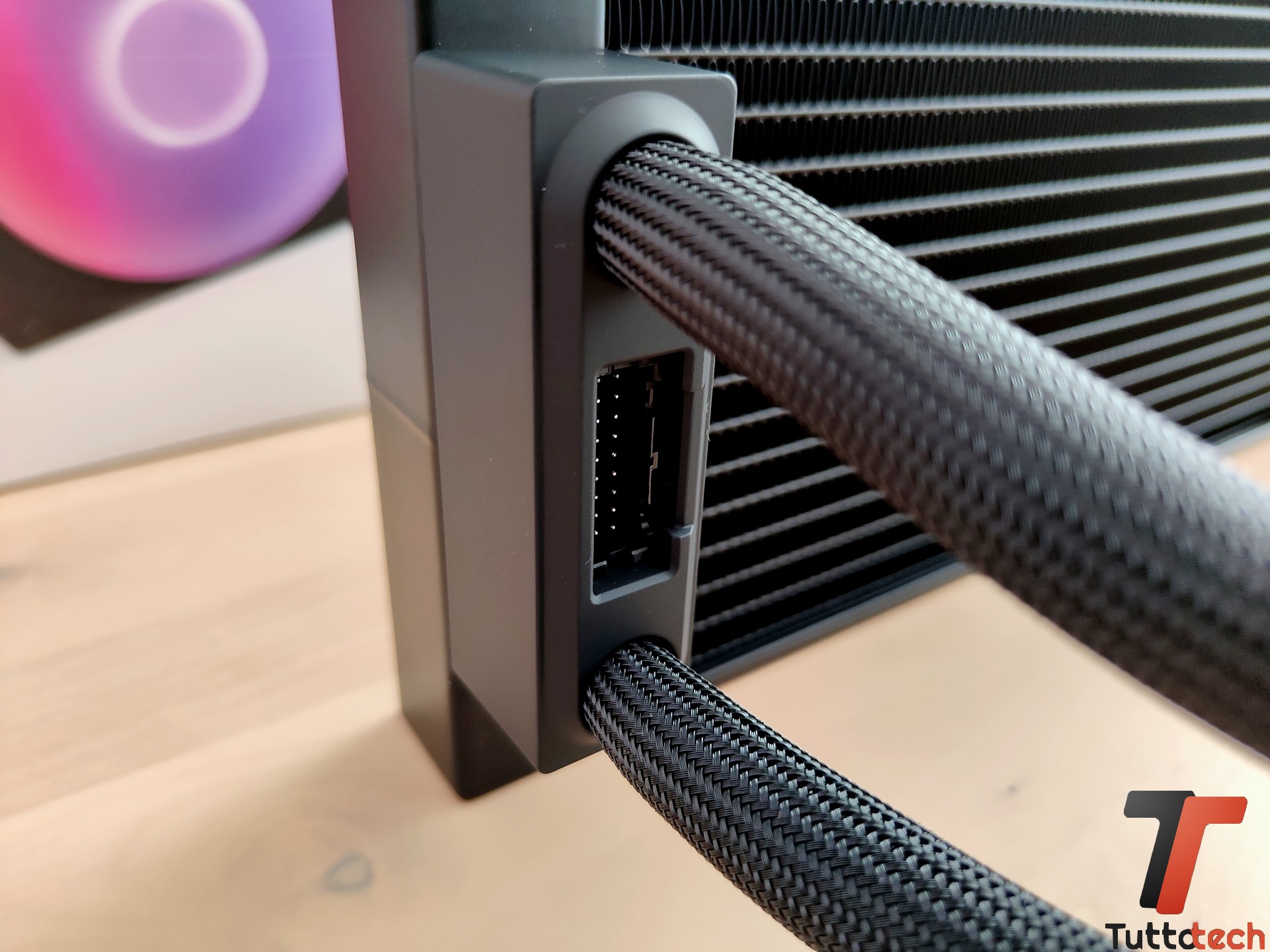 NZXT Kraken Elite RGB 420 11