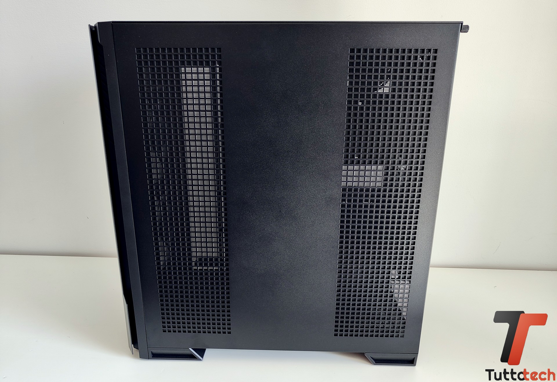 MSI MPG VELOX 300R AIRFLOW PZ 1