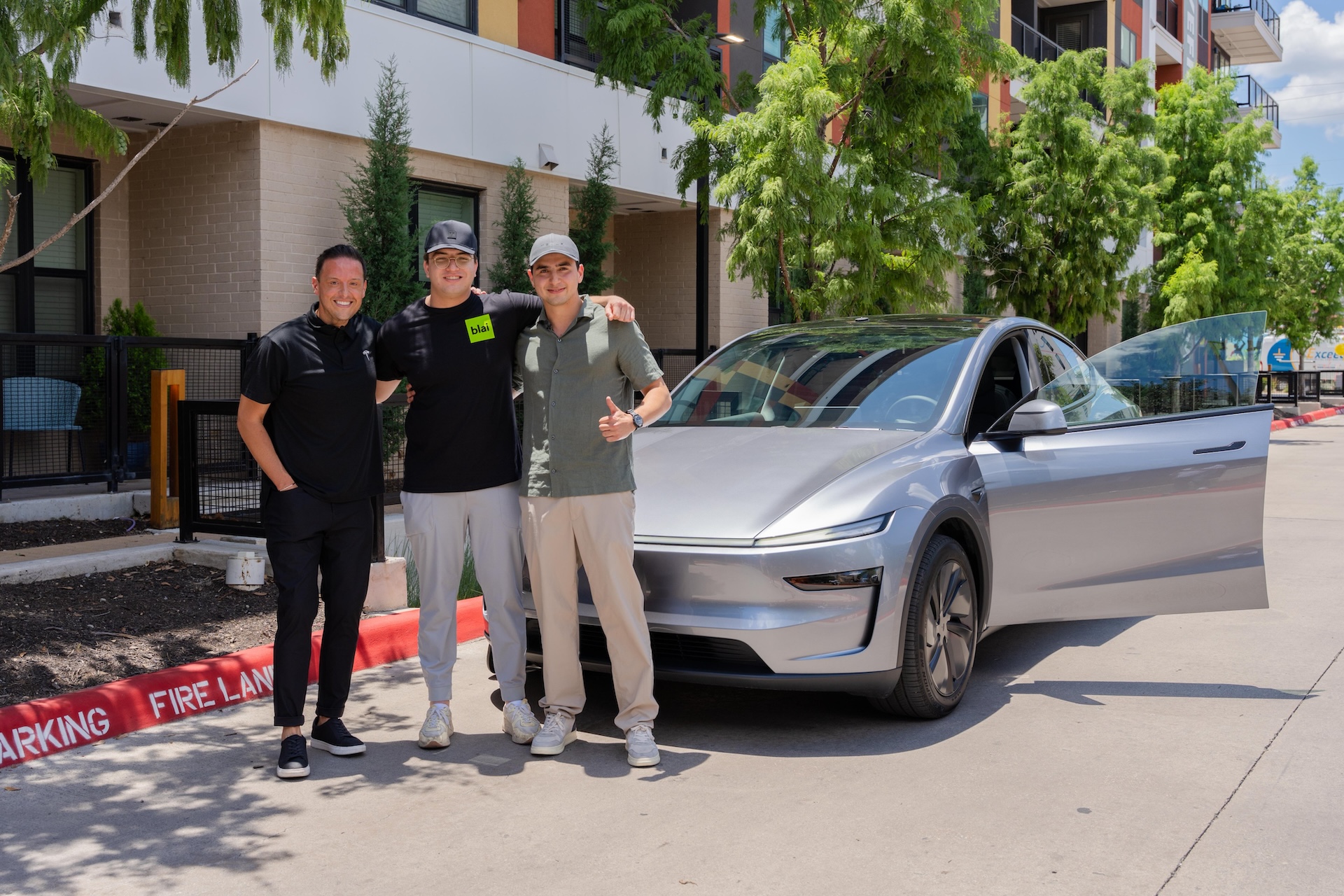 Tesla model y consegna autonoma 1