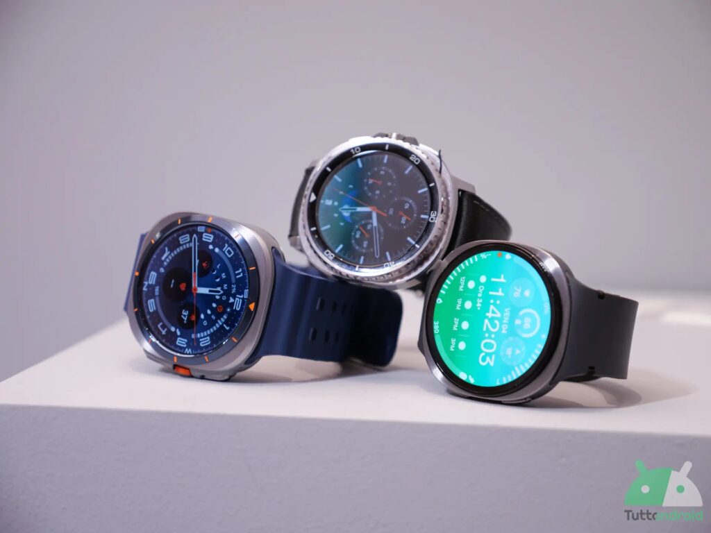 Samsung Galaxy Watch8, Samsung Galaxy Watch8 Classic e Samsung Galaxy Watch Ultra "Titanium Blue"