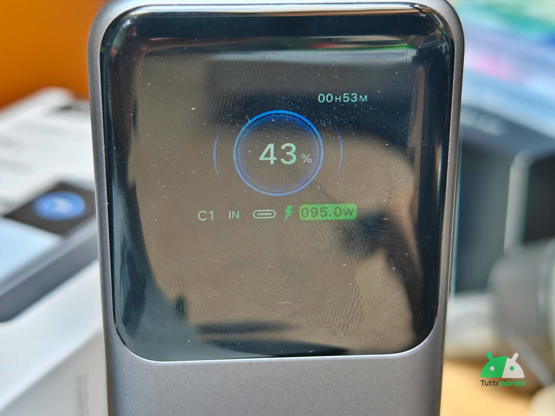 La nostra prova della serie UGREEN Nexode Retrattile (è stato amore a prima vista) 7