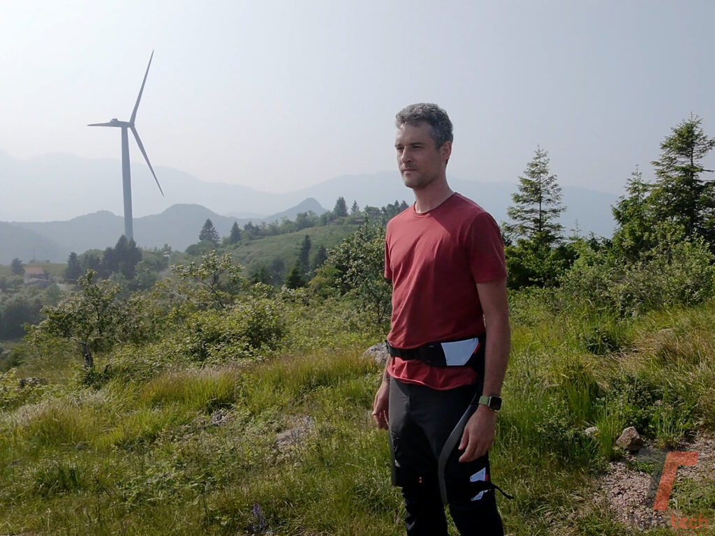 Abbiamo provato Hypershell X Pro , l'esoscheletro virale sui social, ecco come è andata 22