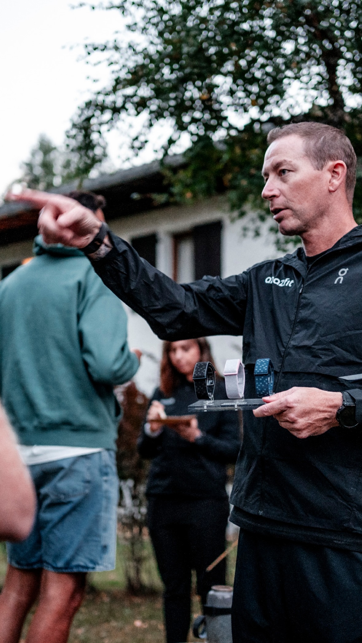 Amazfit conferma l'arrivo di Balance 2 XT e mette in mostra Helio Strap Premium 10