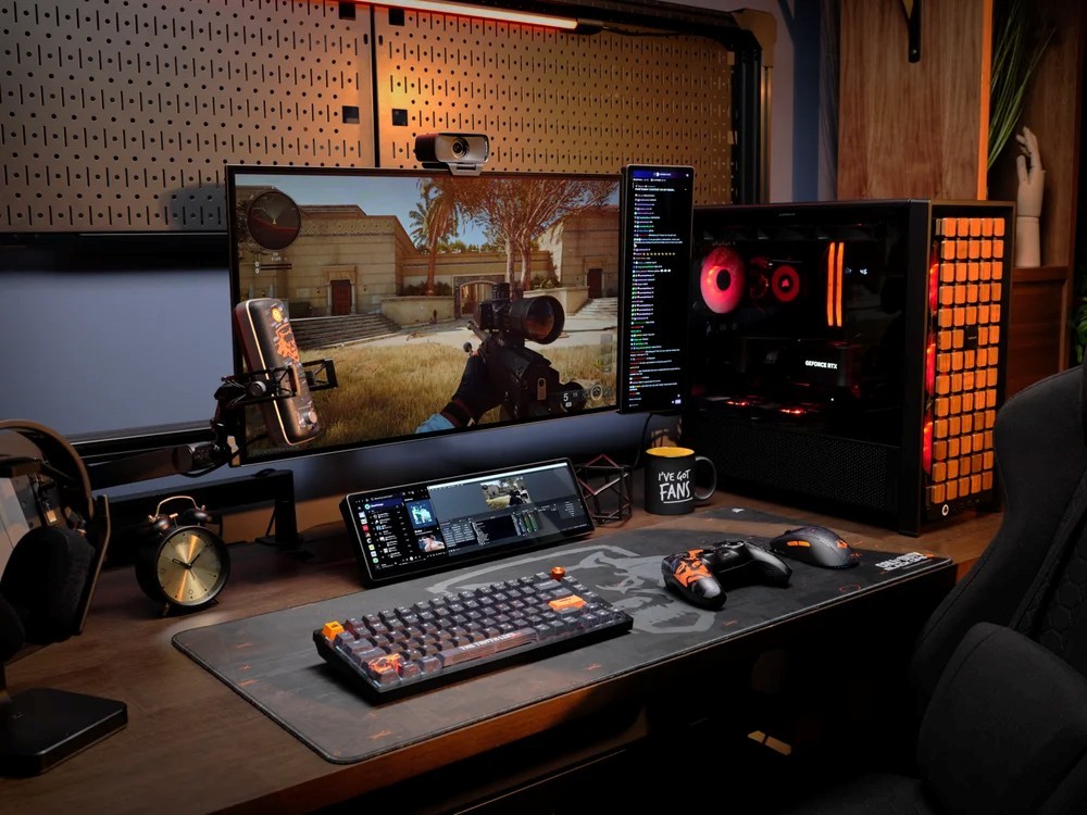 Corsair XENEON EDGE 3