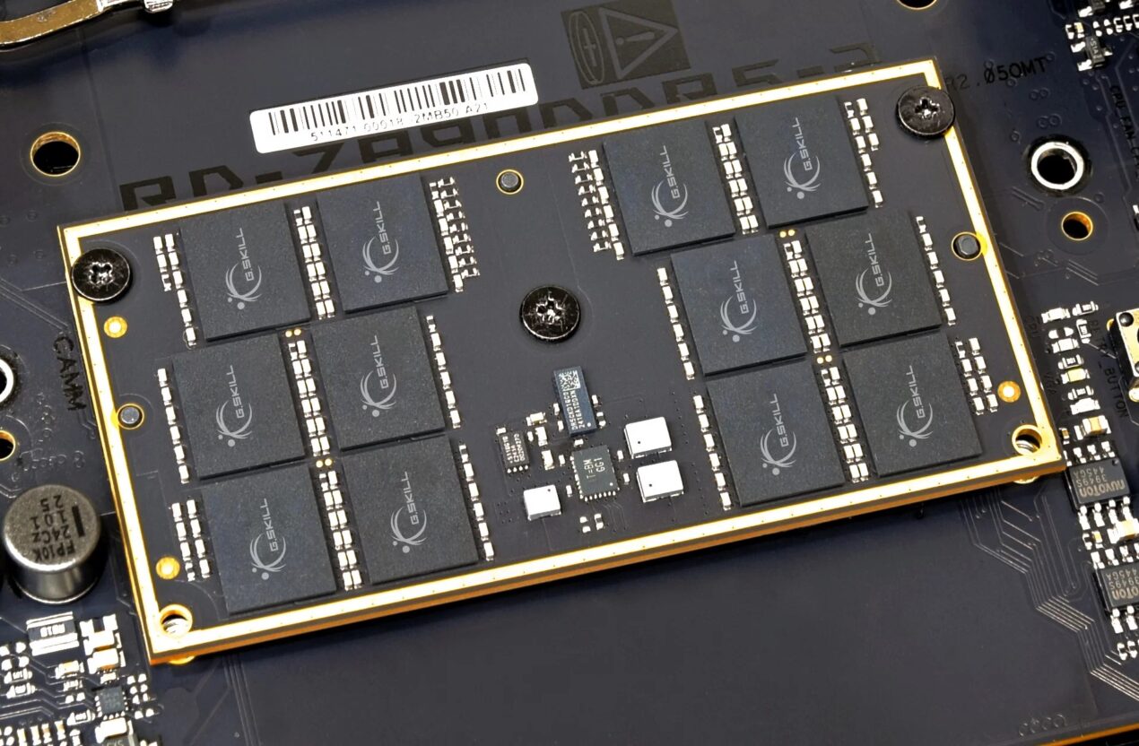 Memorie CAMM2 in azione: ASUS e G.Skill già pronte con moduli che raggiungono i 10.000 MT/s