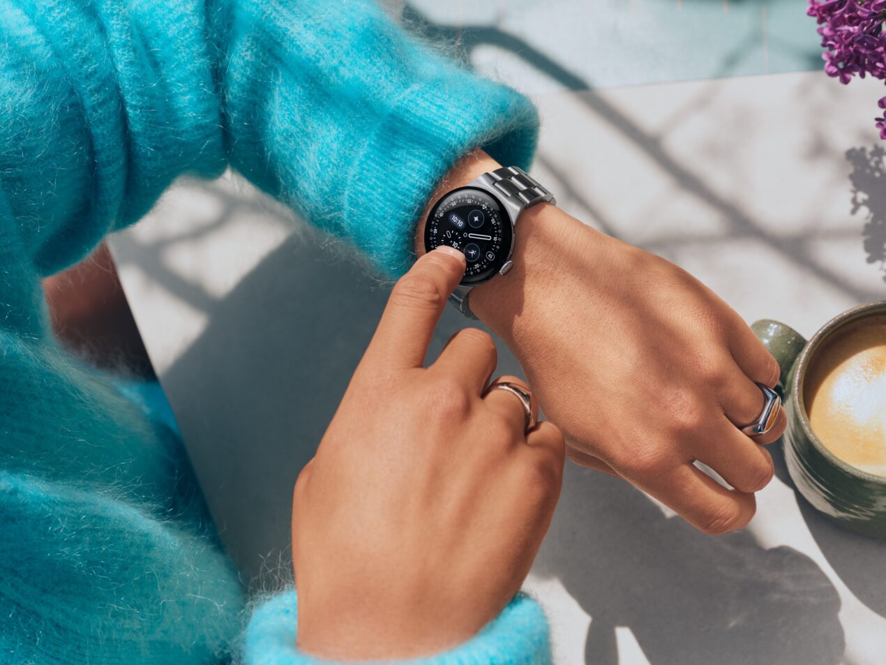 Arriva il nuovo Pixel Watch 4, lo smartwatch della prova di maturità per Google