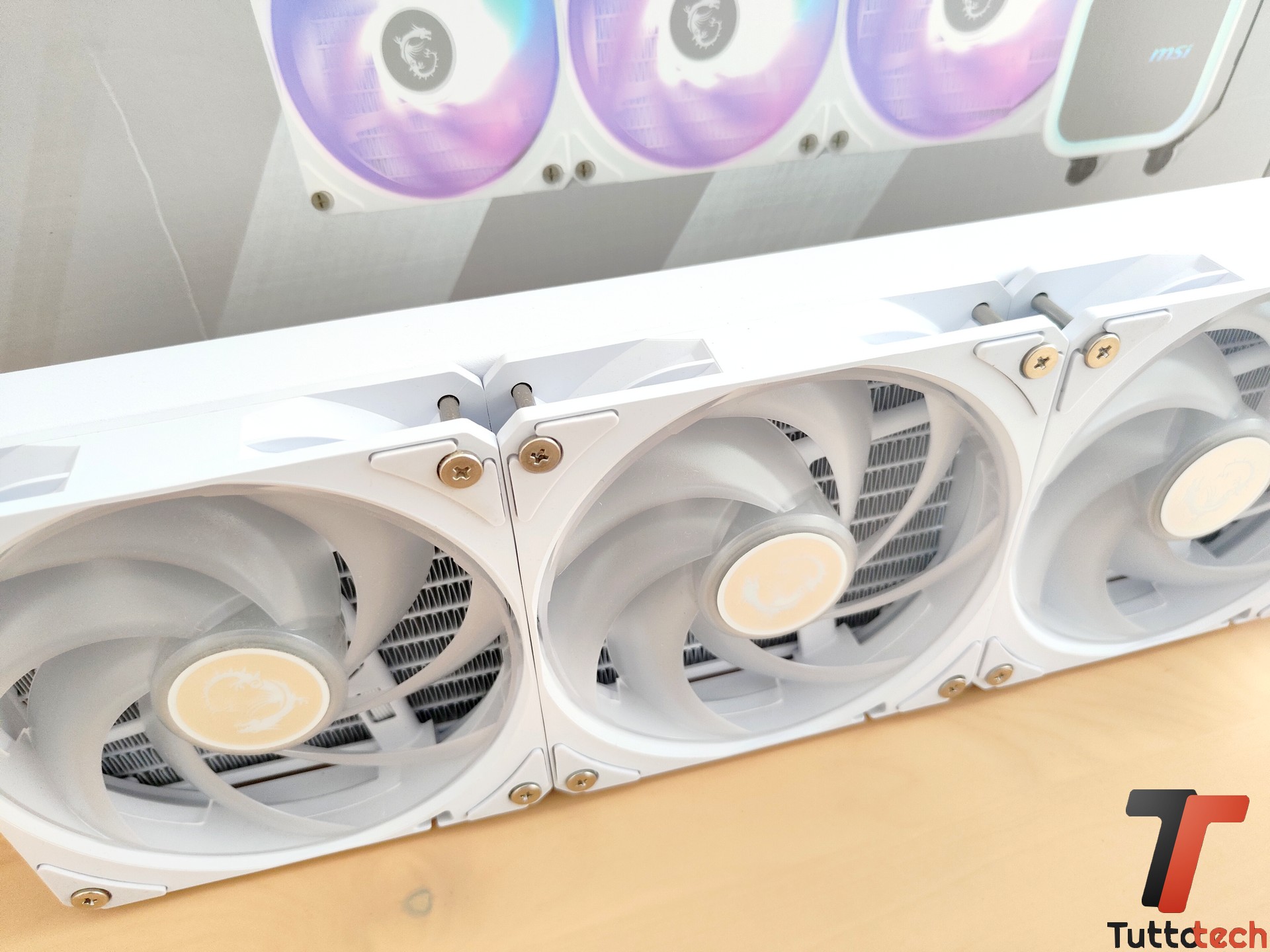 Recensione MSI MAG CORELIQUID A13 360: dissipatore AiO competitivo dal design minimalista 17