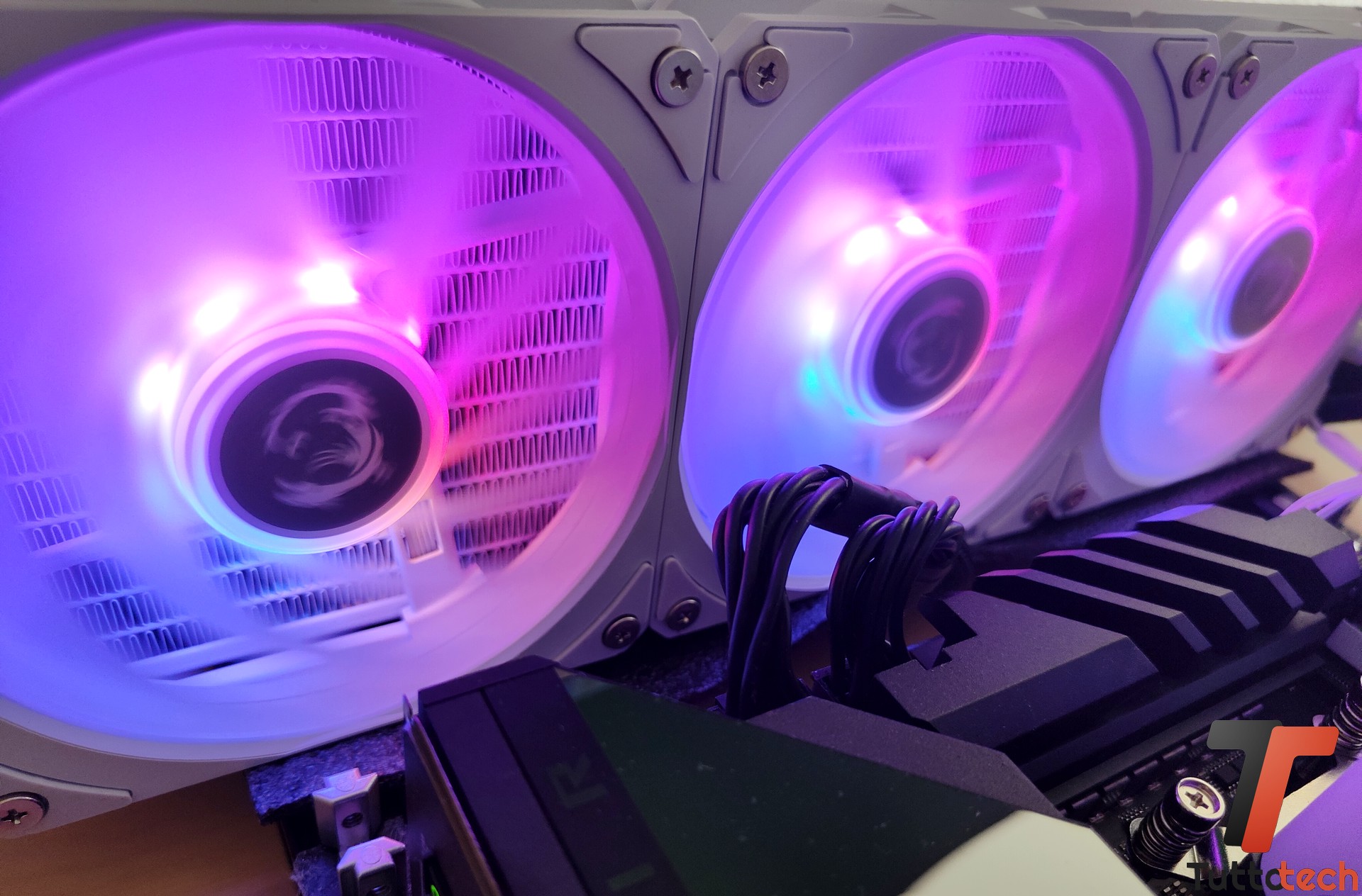 MSI MAG CORELIQUID A13 360 18