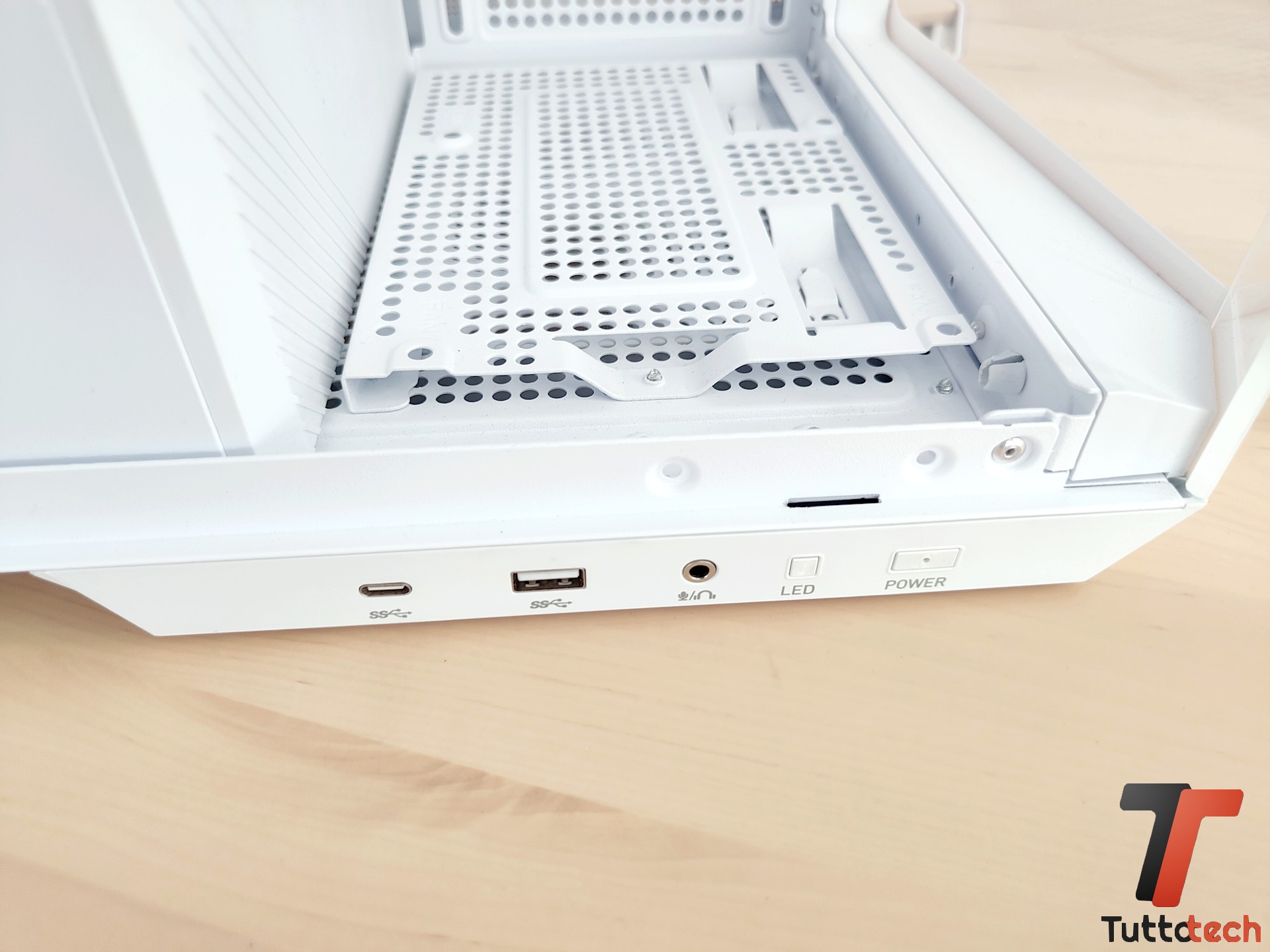 MSI MAG PANO M100 PZ 10