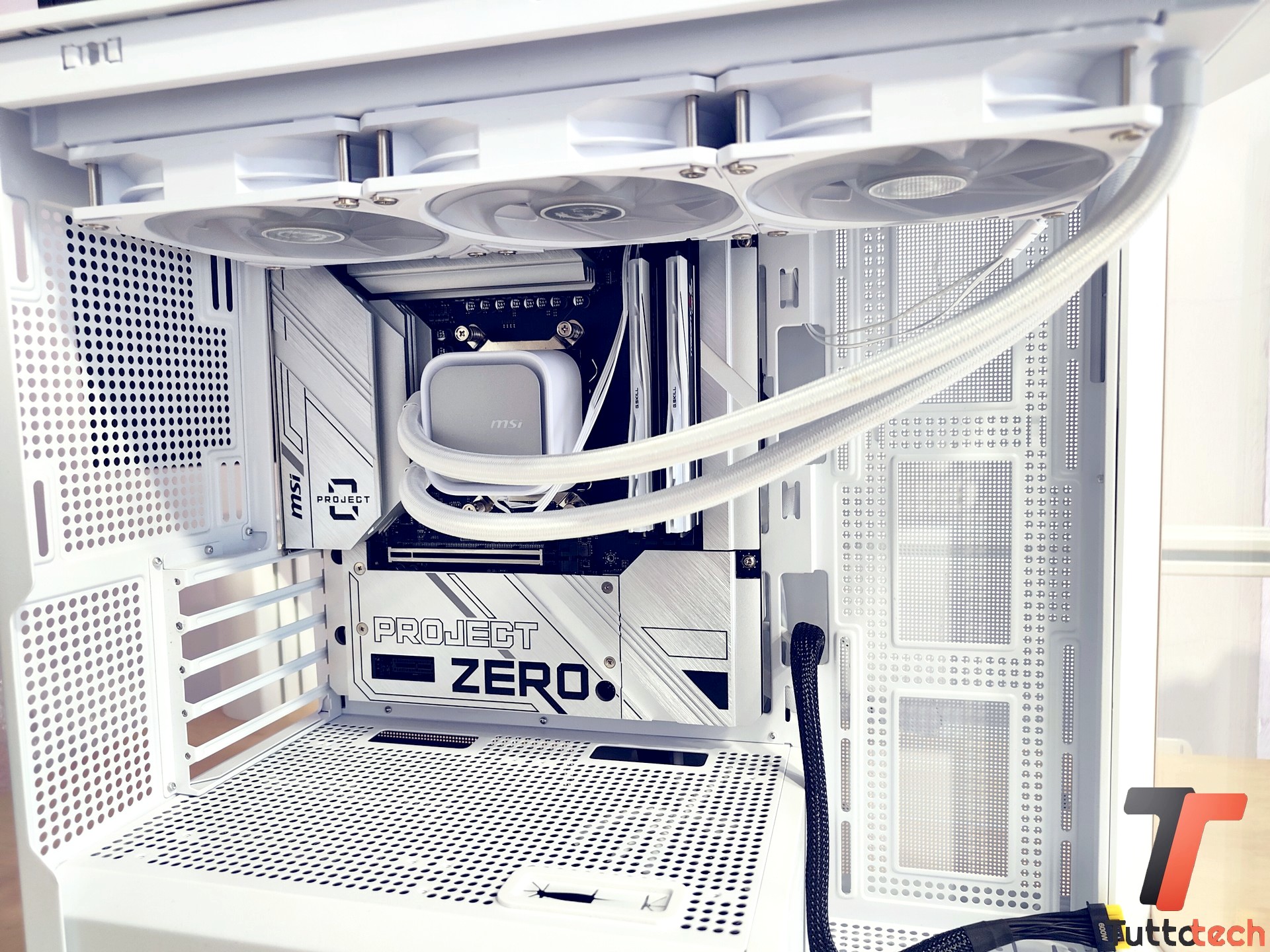 MSI MAG PANO M100 PZ 22b