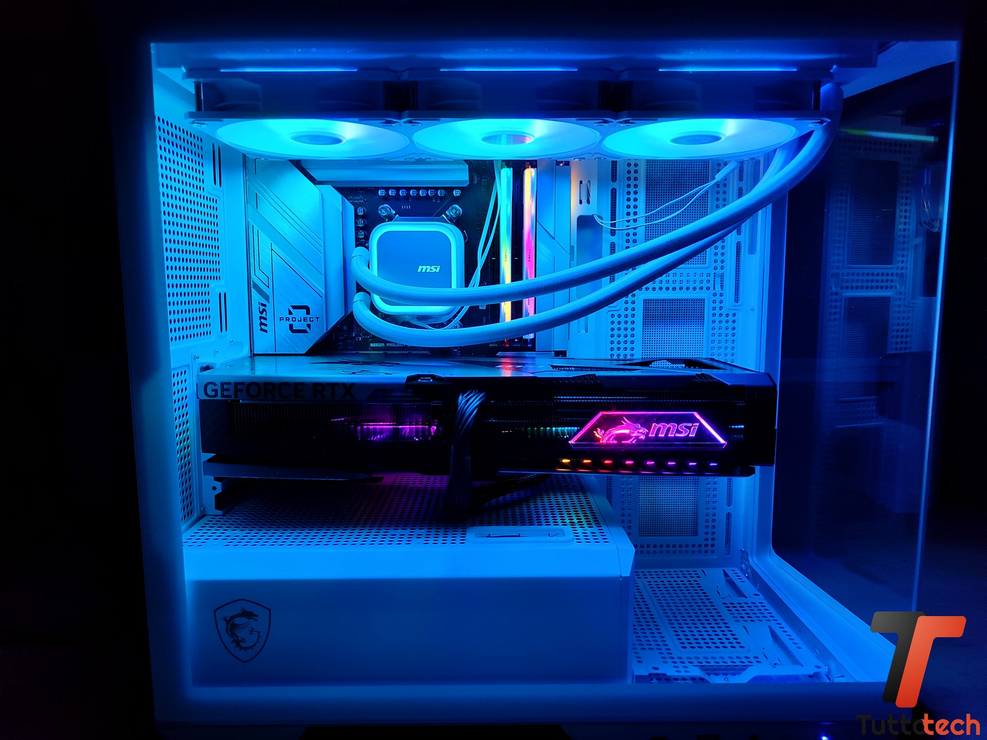 MSI MAG PANO M100 PZ 26