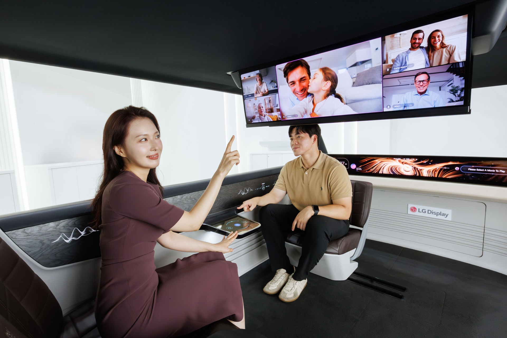 LG Display - K-Display 2025 - cockpit e novità automotive