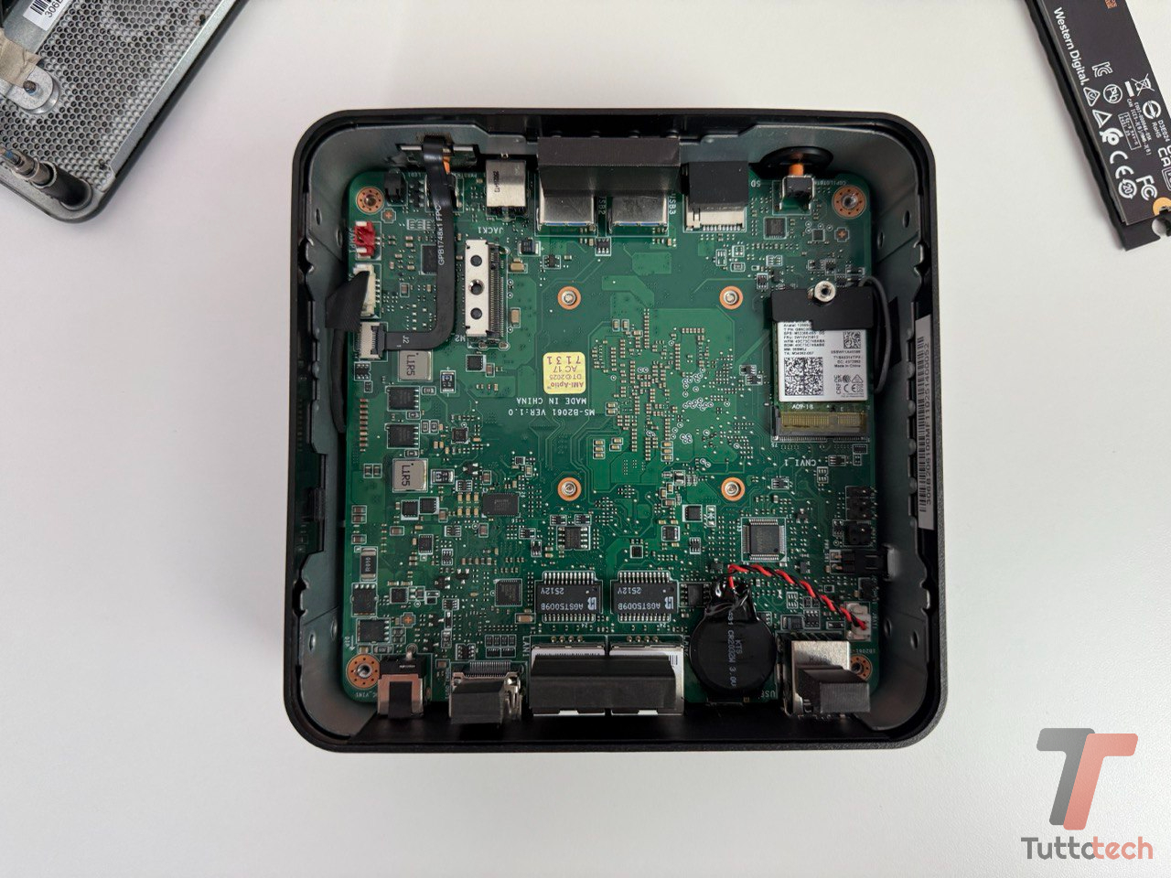 Recensione MSI Cubi NUC AI+ 2MG: arriva Lunar Lake su Mini PC ma si fa pagare caro 11