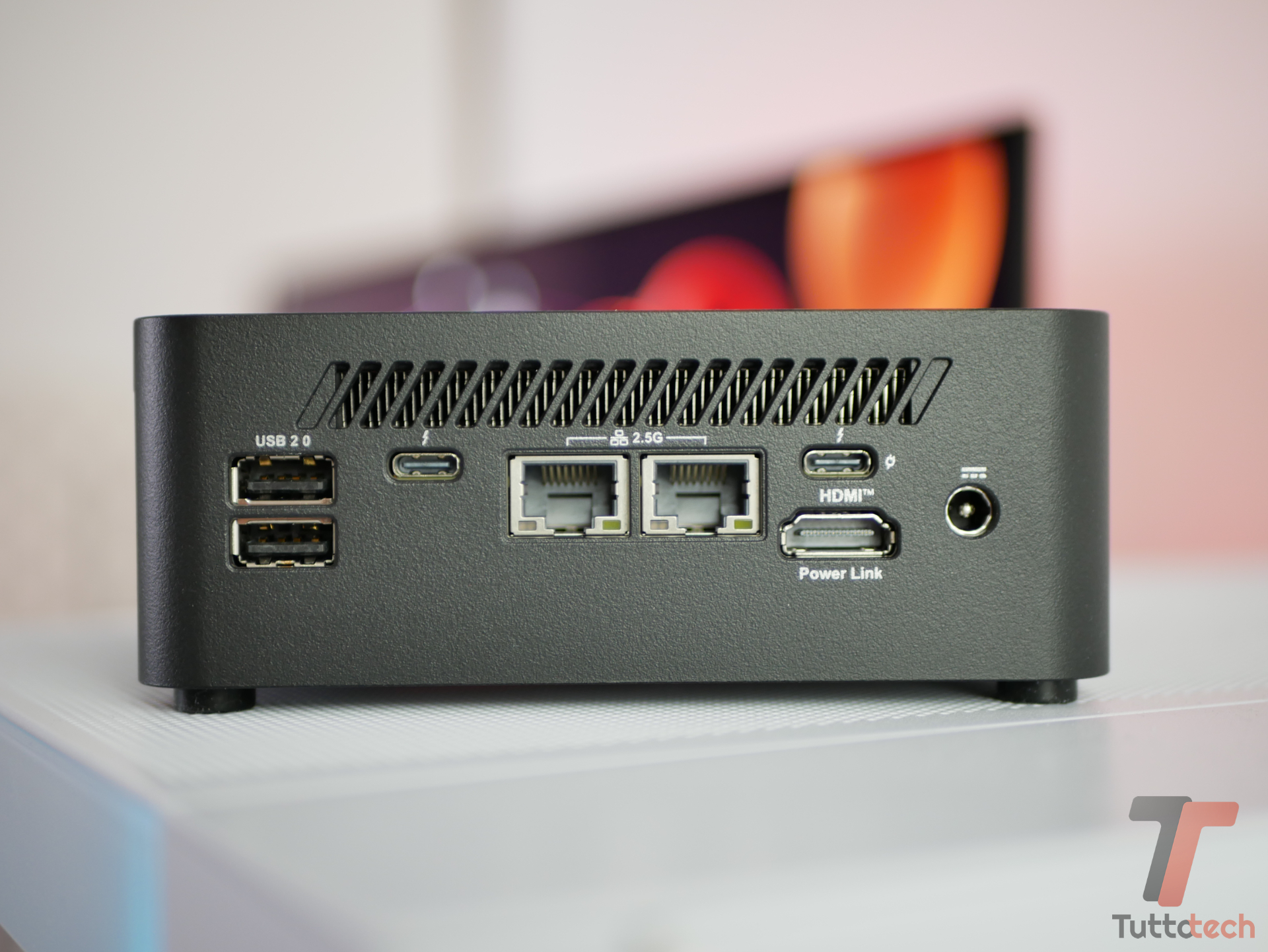 Recensione MSI Cubi NUC AI+ 2MG: arriva Lunar Lake su Mini PC ma si fa pagare caro 13