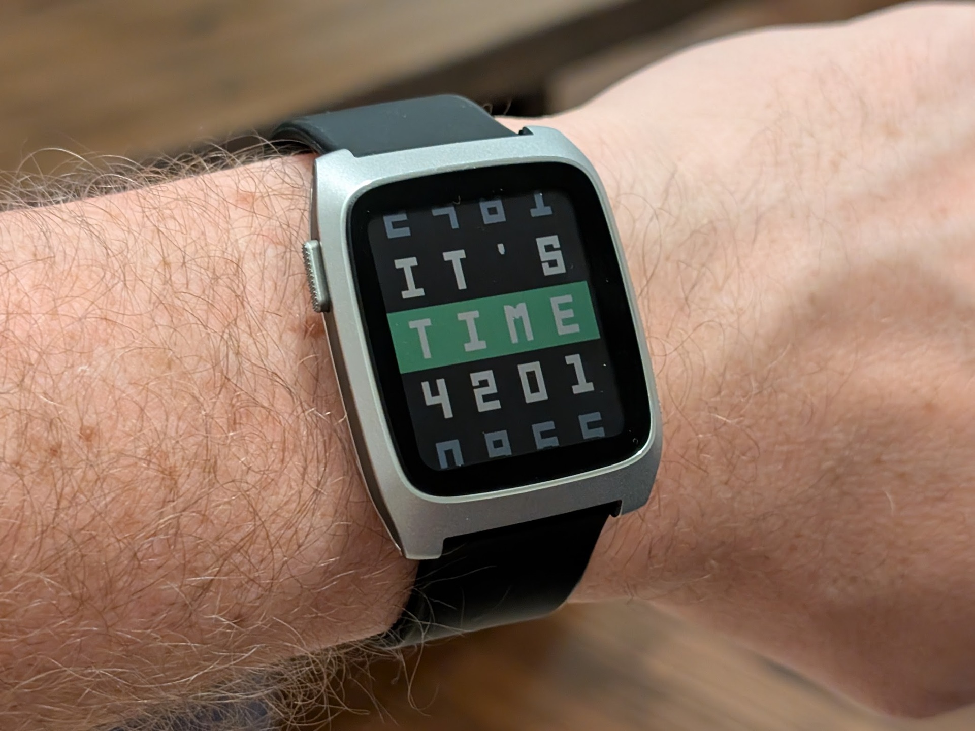 Pebble Time 2 design preliminare Hero