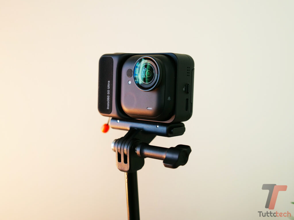 Insta360 GO Ultra 
