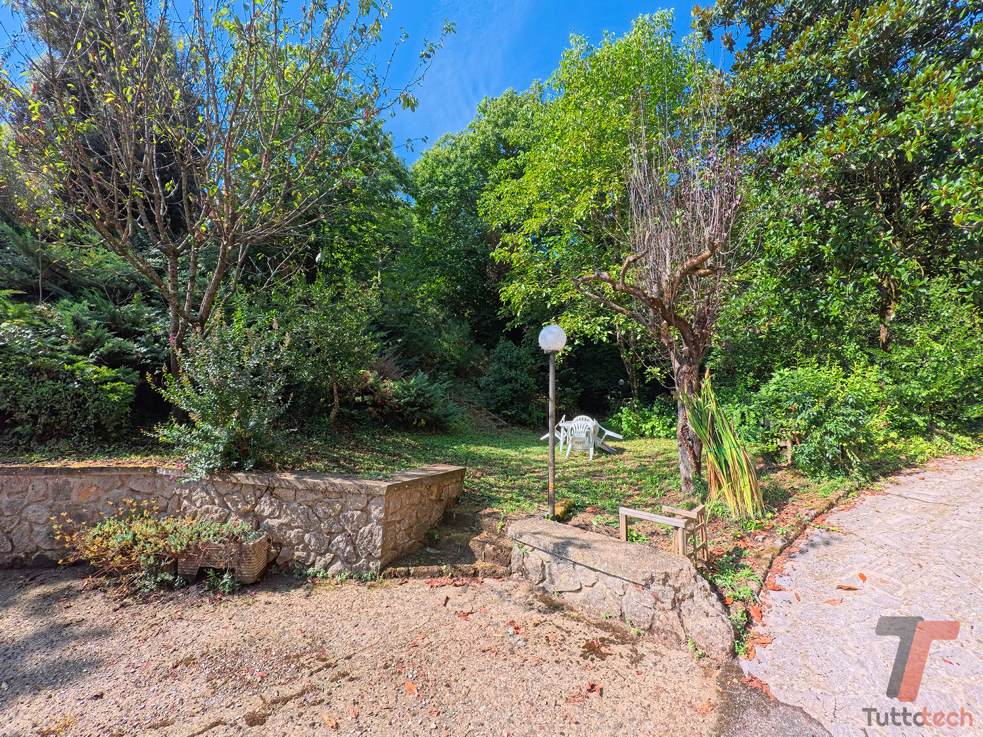 Recensione Insta360 GO Ultra: il futuro del vlogging travel in 53 grammi 26