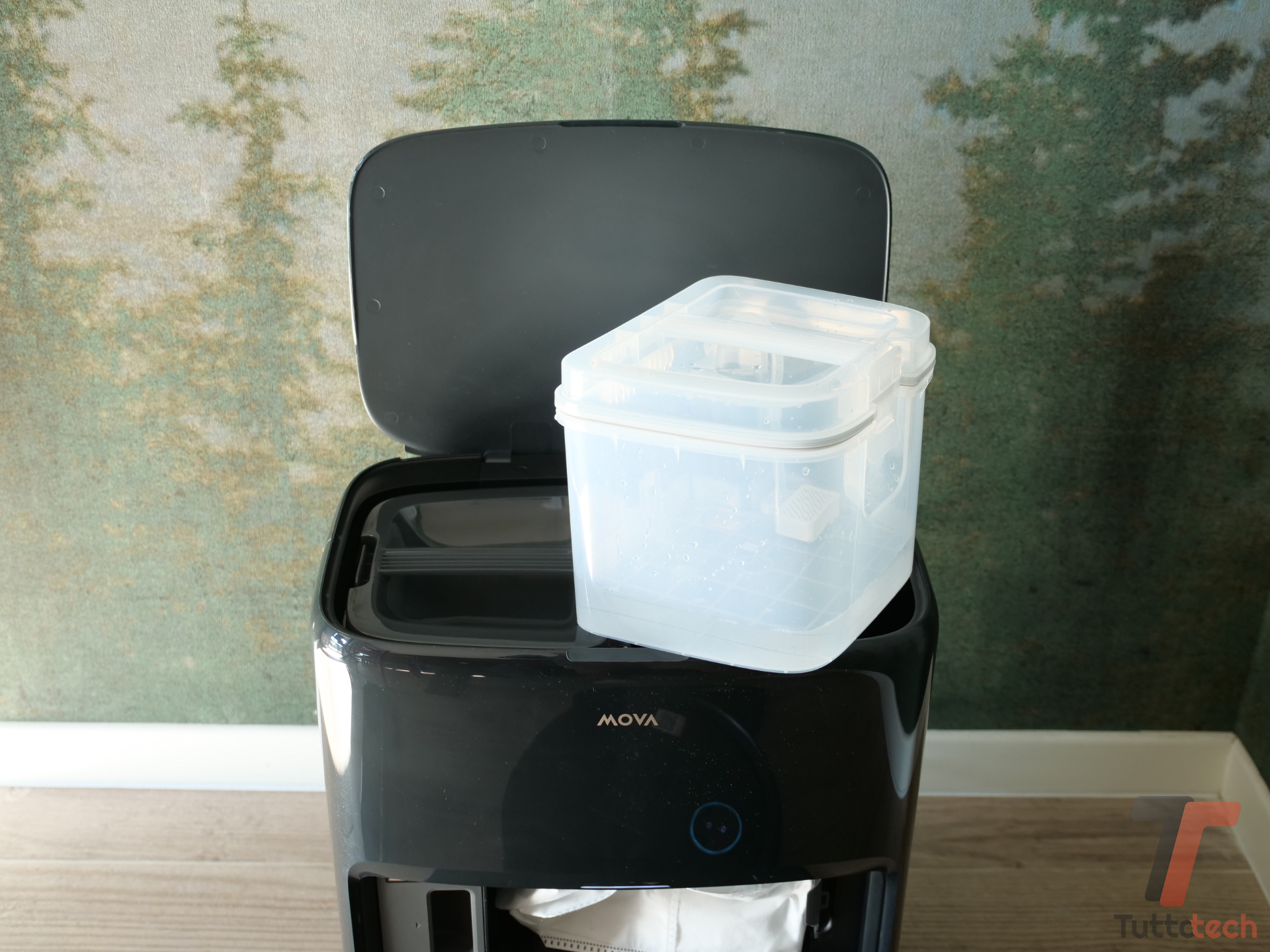 Recensione MOVA Z60 Ultra Roller Complete: tappeti asciutti, bordi puliti e base completa 14