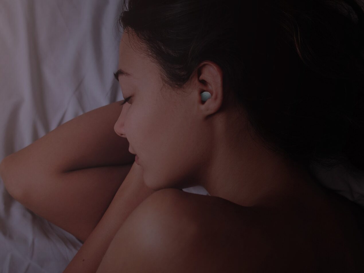 SomniBuds, i primi auricolari privi di fili e batteria per migliorare la qualità del sonno