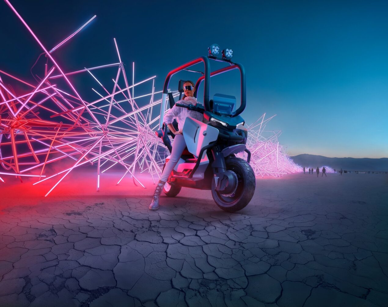 BMW Motorrad Vision CE è il concept che vuole rivoluzionare la guida su 2 ruote