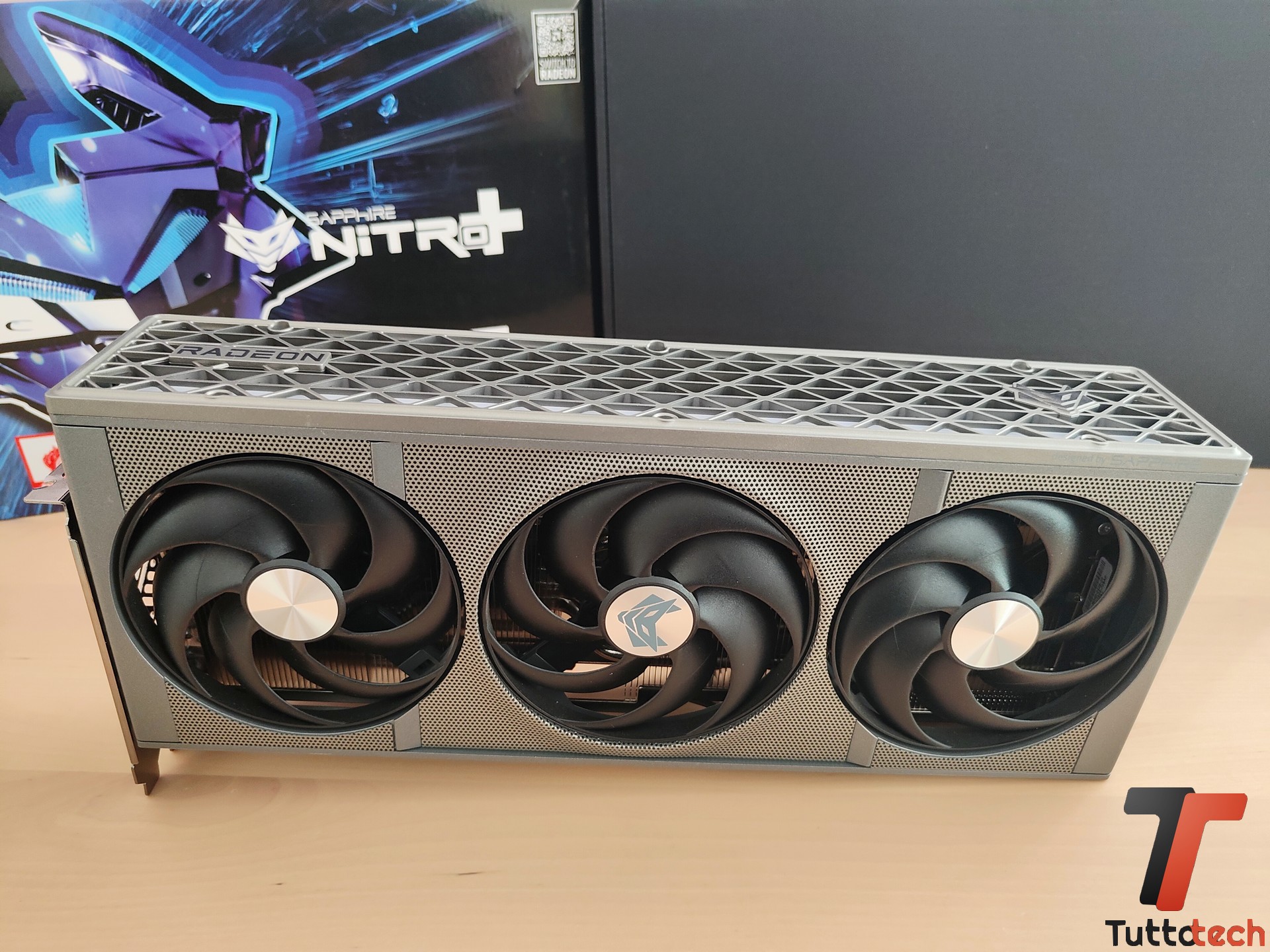 Sapphire NITRO+ Radeon RX 9070 XT OC 4