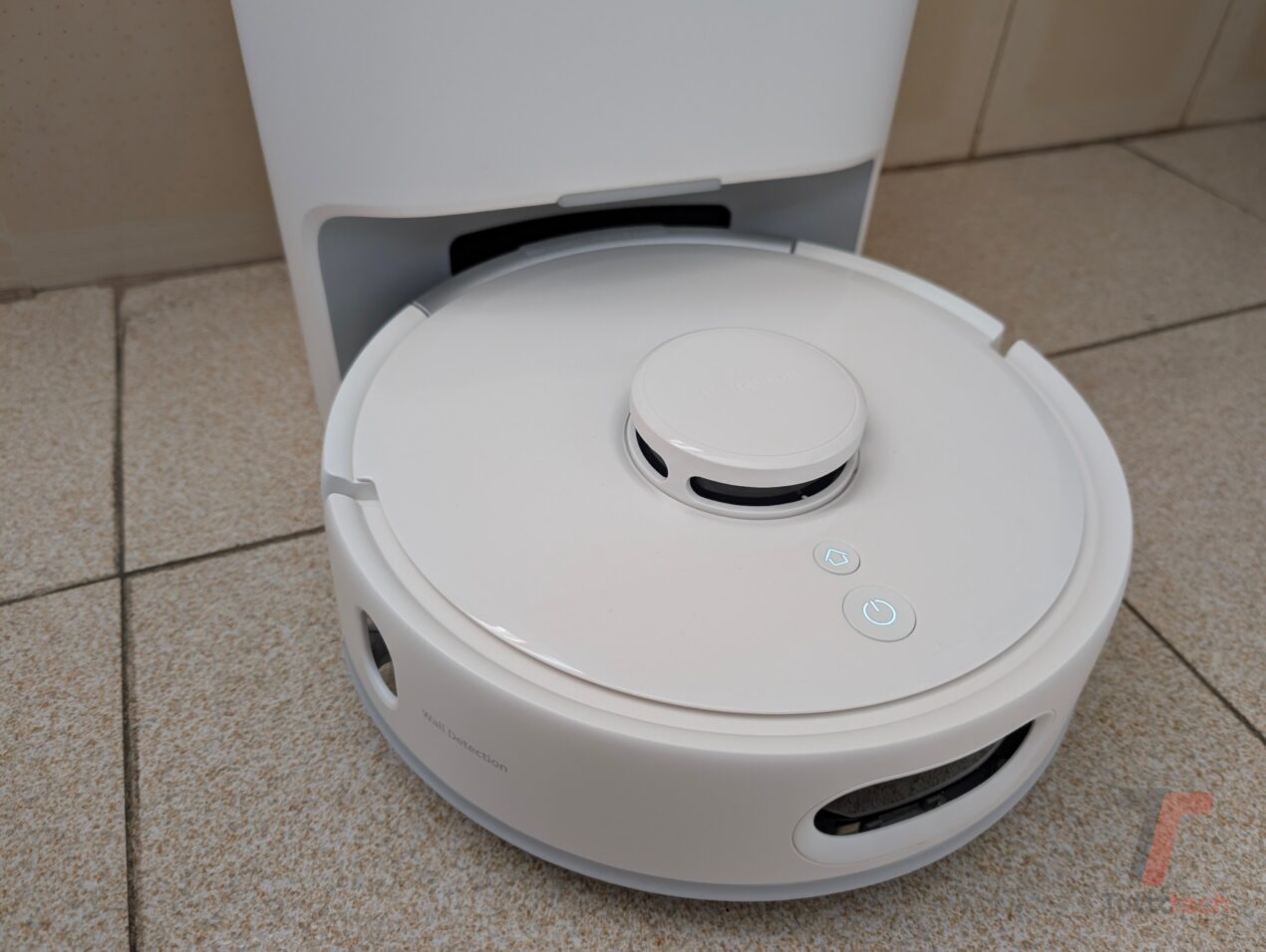 Recensione SwitchBot K11+: tiene pulito senza ingombrare e farsi sentire