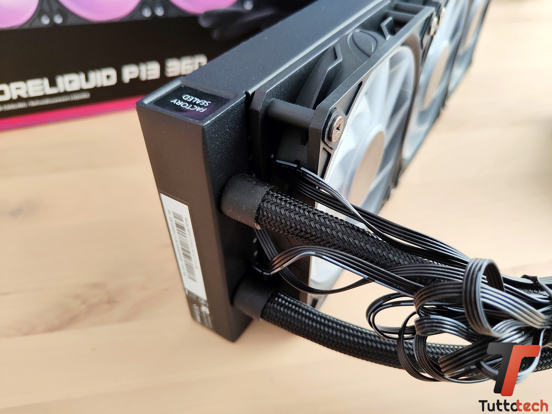 MSI MPG CORELIQUID P13 6