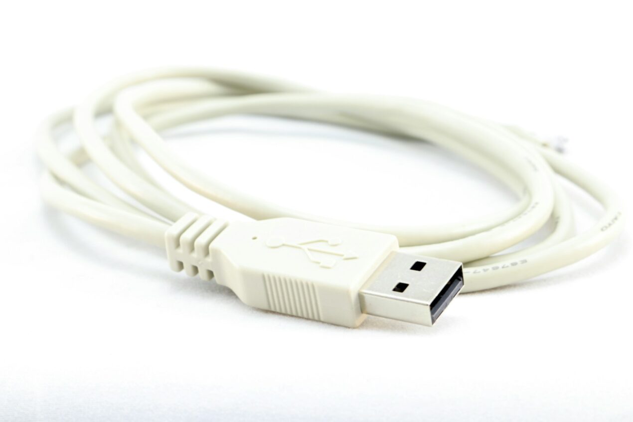 Palisade Hacking Cable: l’intelligenza artificiale diventa un’arma nei cavi USB