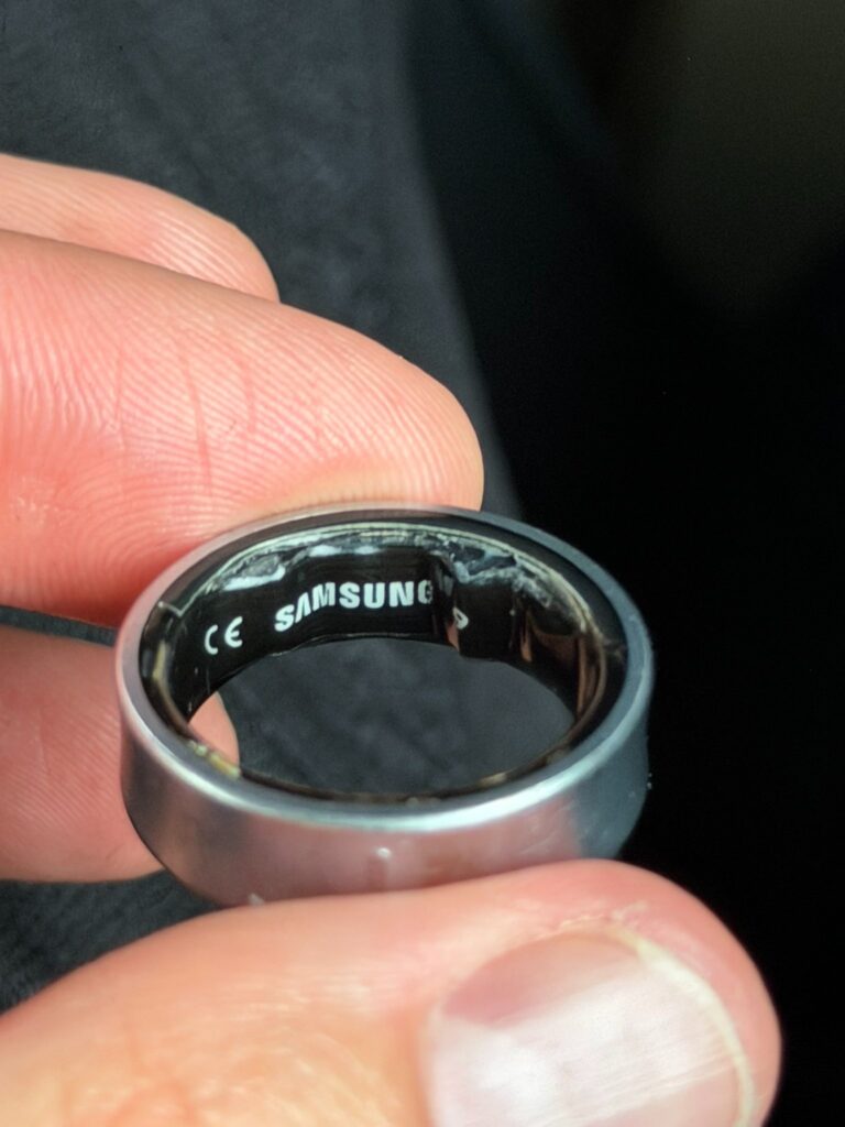 samsung galaxy ring batteria gonfia