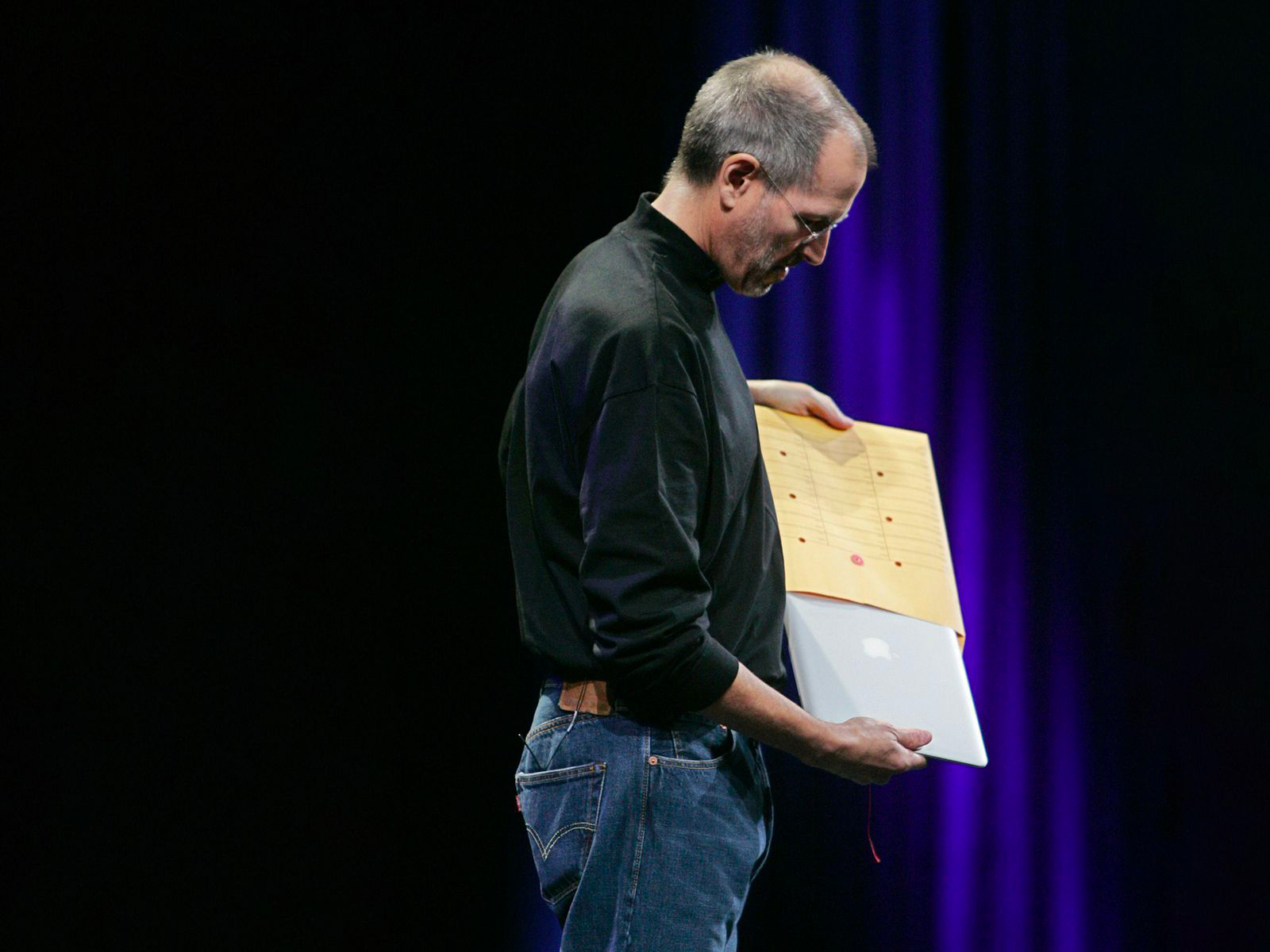 Steve Jobs MacBook Air