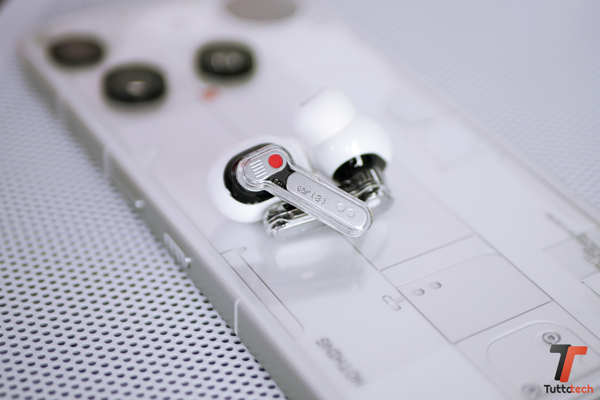 Recensione Nothing Ear (3): restano iconiche senza snaturarsi e c'è una funzione extra 13