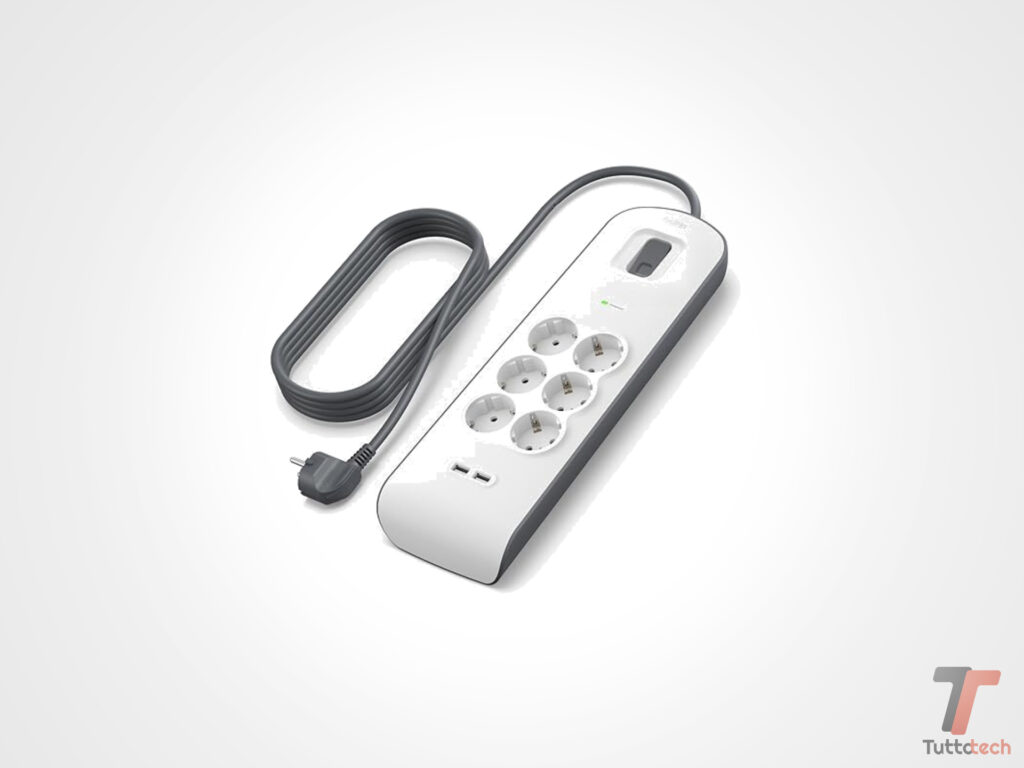 Risparmio del 42% sulla Ciabatta Belkin con prese e porte USB: super occasione Amazon 1