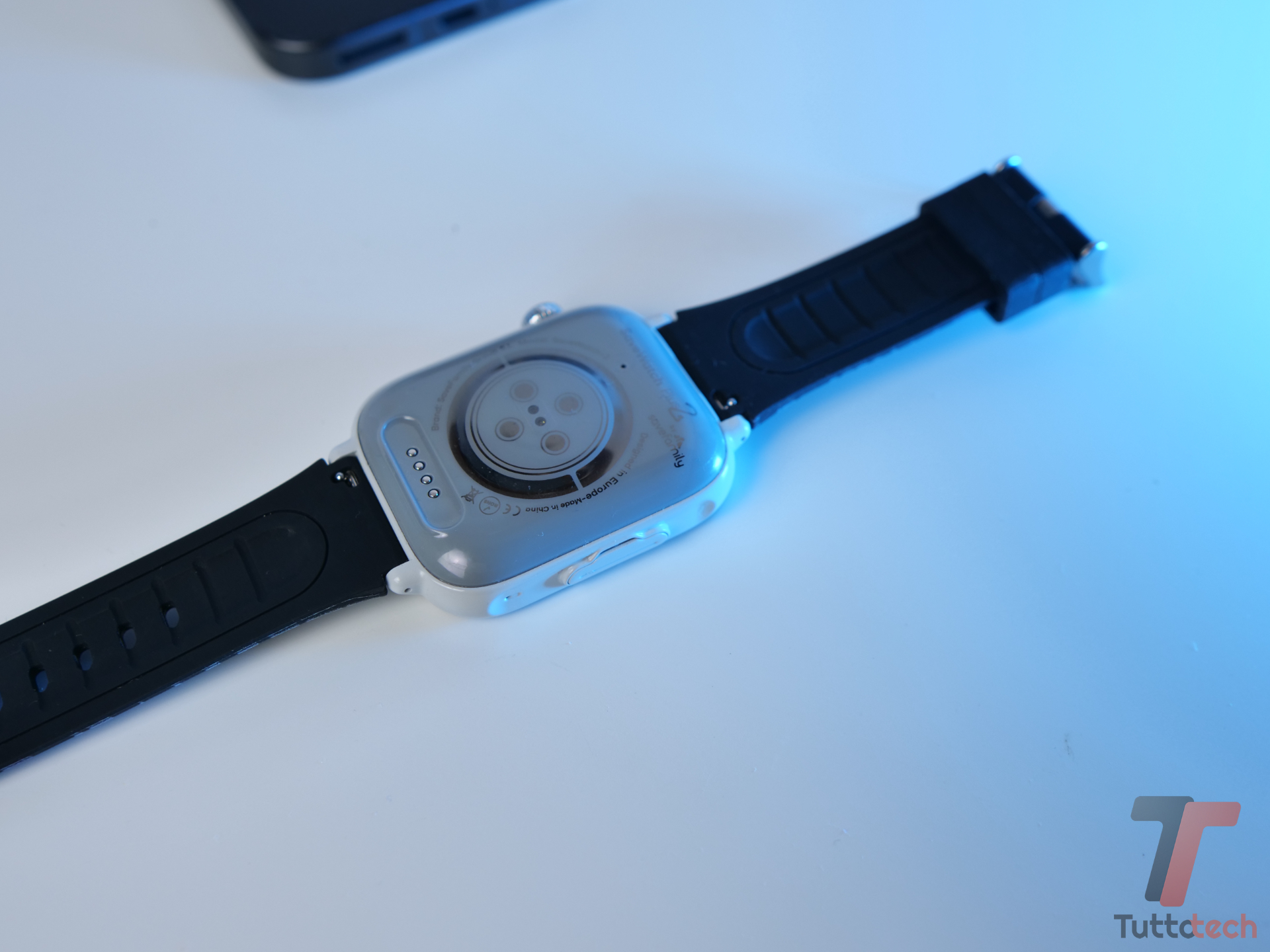 SaveWatch Plus 2: smartwatch per bambini con SOS, videochiamate e GPS, l'ho provato con mio figlio 11