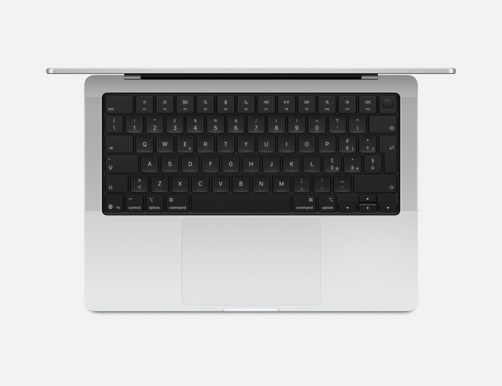 Apple rinnova la versione base di MacBook Pro 14" dotandola del nuovo chip M5 11